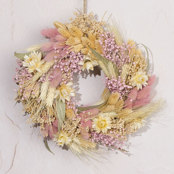 Mt09 Chain Sprocket Set 525 Pitch - Blossom Blush Dried Wreath