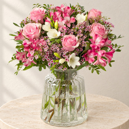Pink Roses and Freesias - Mt09 Chain Sprocket Set 525 Pitch review and price